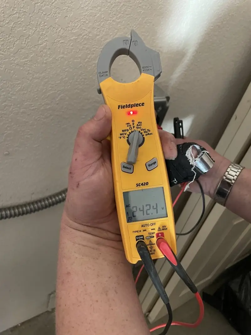 Voltage testing with clamp meter during Generator Installation in Ogallala